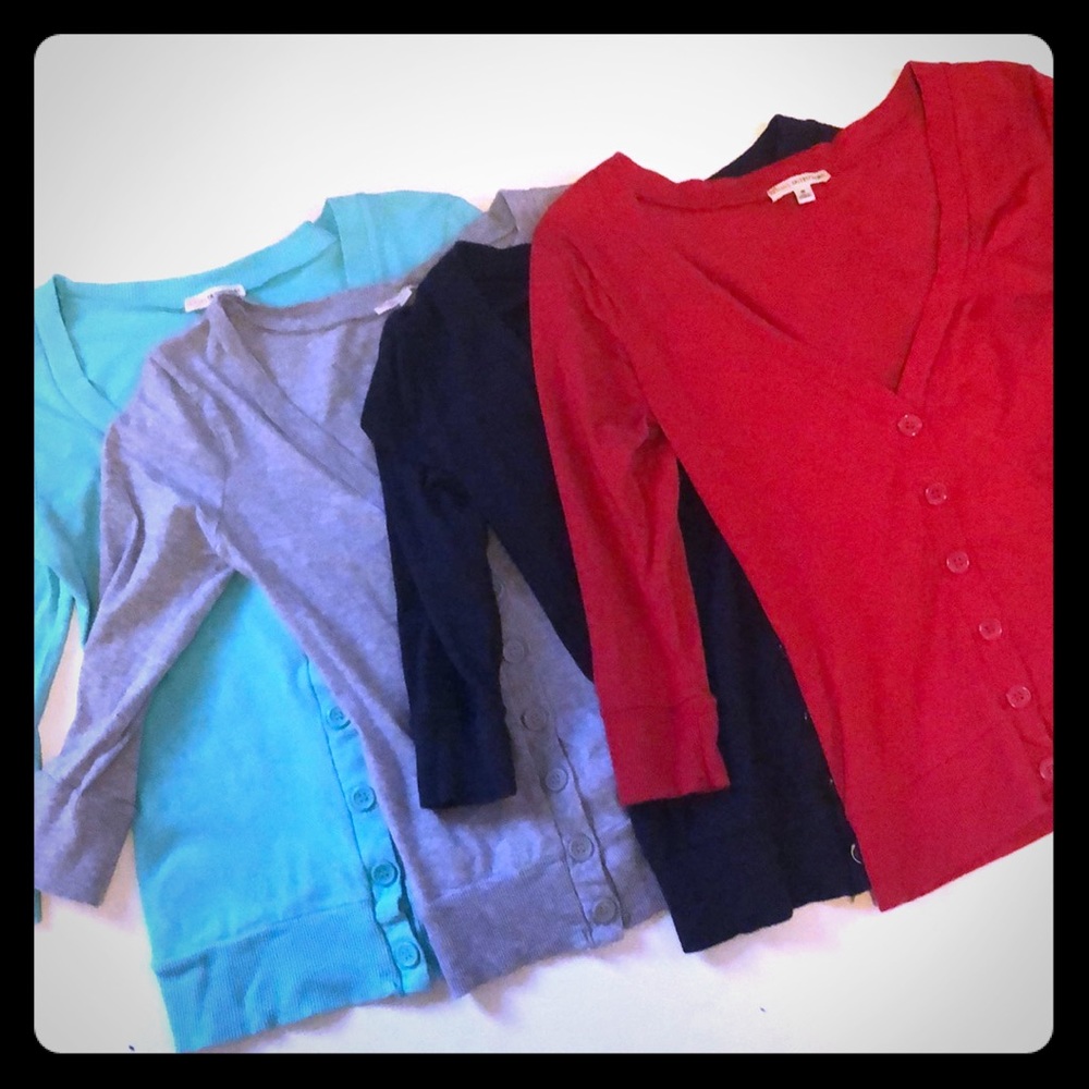 Set of 4 cardigans Gray, Navy. teal, Red, Small